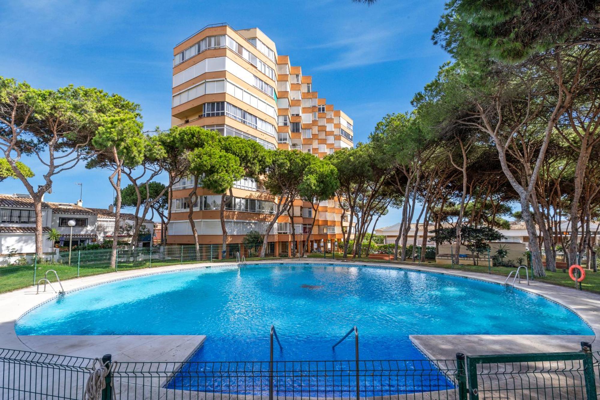 Modern Studio Apartment With Sea Views 5 Min From The Beach Sitio de Calahonda Bagian luar foto